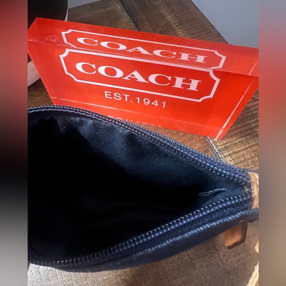 Coach Denim and Tan 3pc. Set Shoulder Bag Plus Matching Wristlet And Coach dusty - Picture 15 of 16